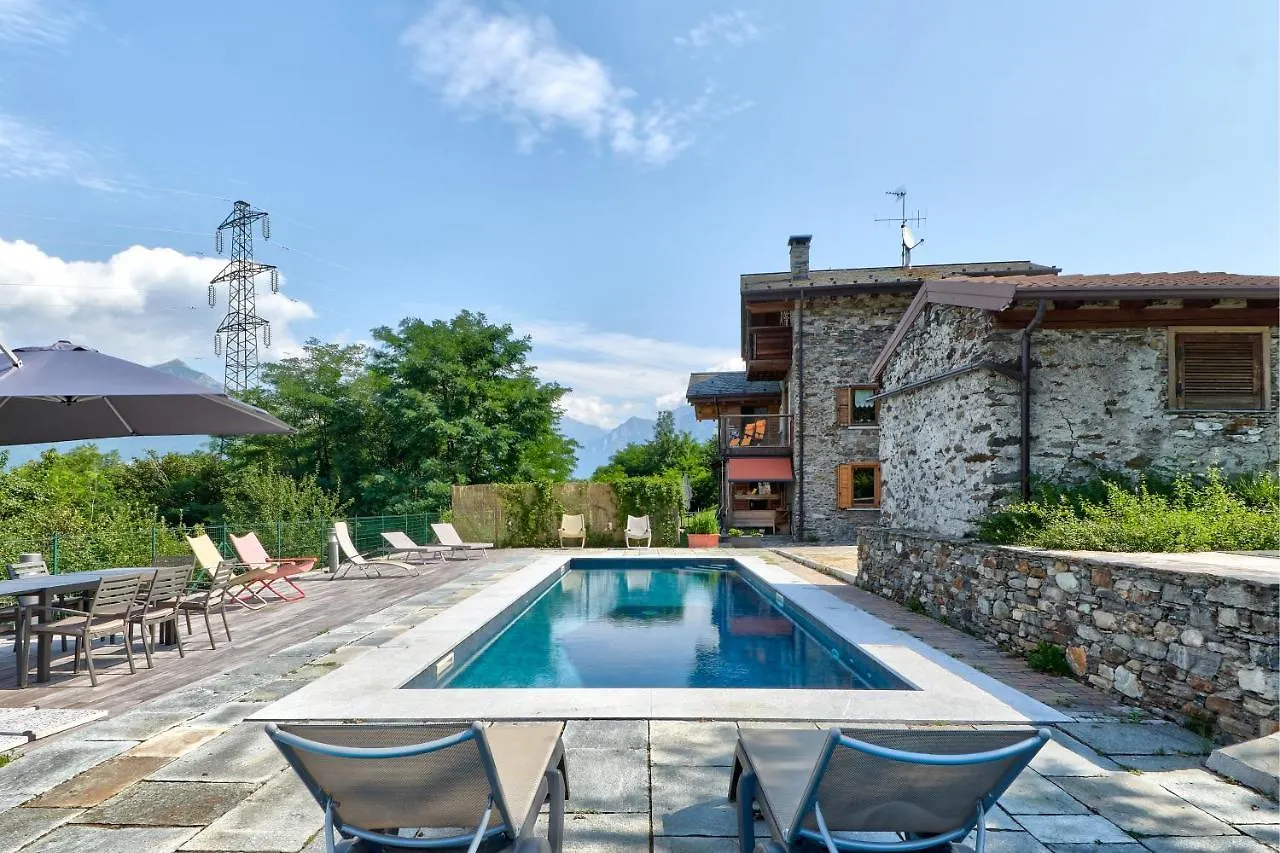 Chalet Con Piscina E Vista Panoramica Colico