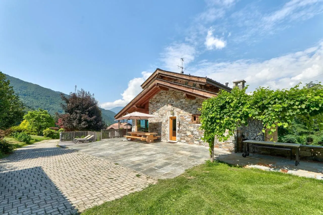 Chalet Con Piscina E Vista Panoramica Colico